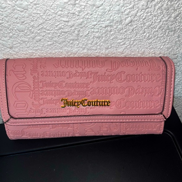 Juicy Couture Handbags - Juicy Couture Wallet
